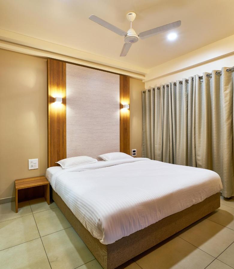 Hotel Kiyara Kolhapur Exterior photo