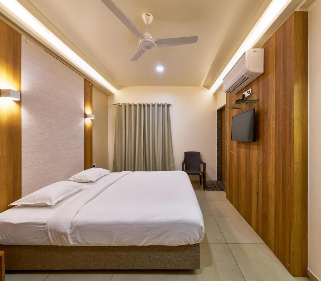 Hotel Kiyara Kolhapur Exterior photo